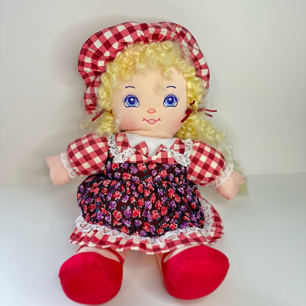 Holly Mine Doll Plush Toy Pink Floral Dress Hat Blonde Curly Hair 1993